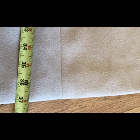 Fashion dress coat in beige fully lined double breast size large. New with tags - Picture 11 of 12